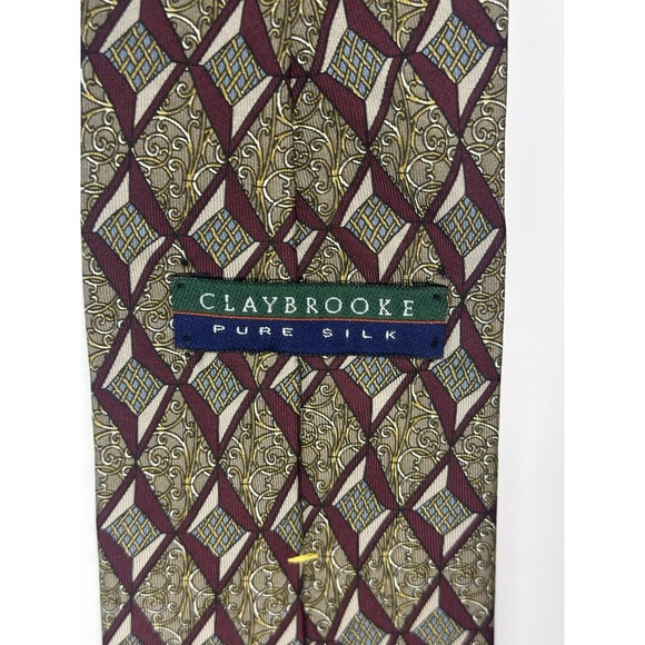 Claybrooke Pure Silk Men's Tie Geo Diamond And Scroll Made In USA Red Gold Blue - Picture 4 of 8